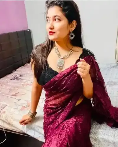 Escorts In Parseoni
