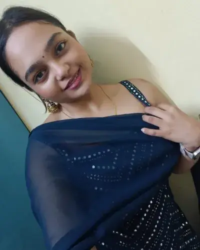 Call Girl Service in Parseoni